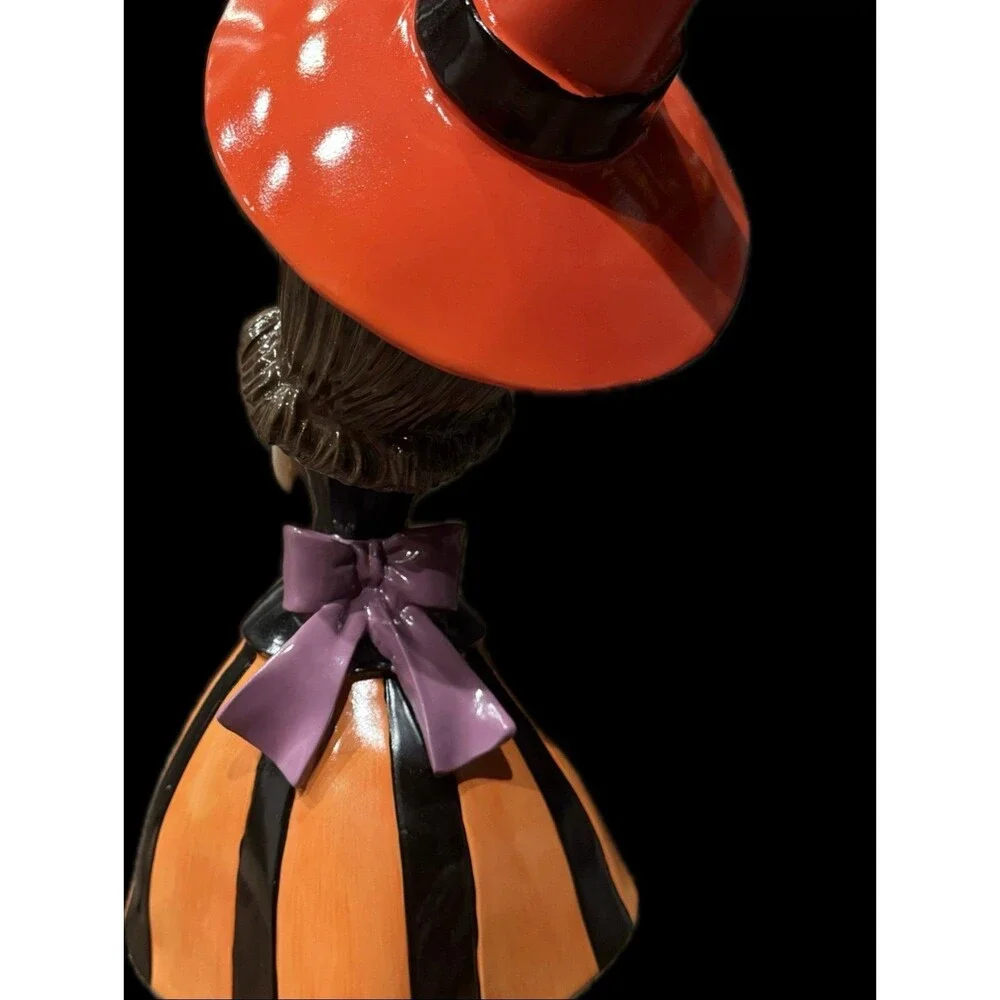 Viral Bella Lux Resin Halloween Witch Girl with Balloon Bouquet, X-large